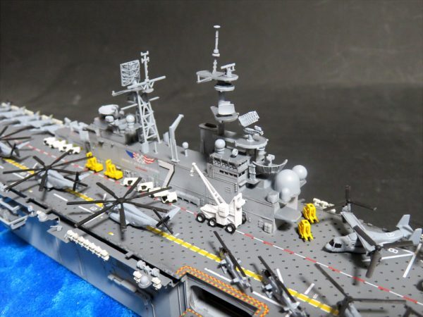 1/700 アメリカ海軍強襲揚陸艦 イオー・ジマ