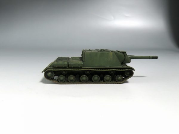 1/100 ソビエト自走砲 ISU-152