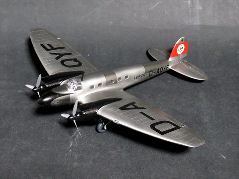 1/72 ハインケル He 111C 旅客機型大戦間サムネイル