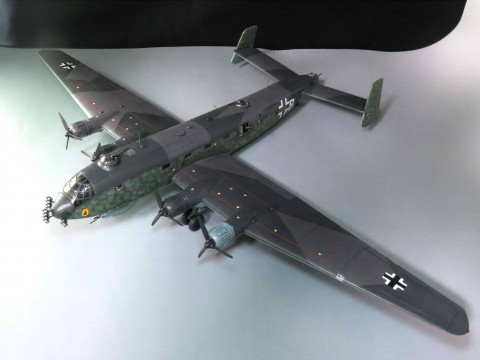 1/72 ユンカース Ju290A-5サムネイル
